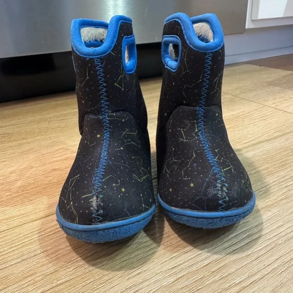 Bogs Kids' Constellation Insulated Boots - Black and Blue - Picture 2 of 7